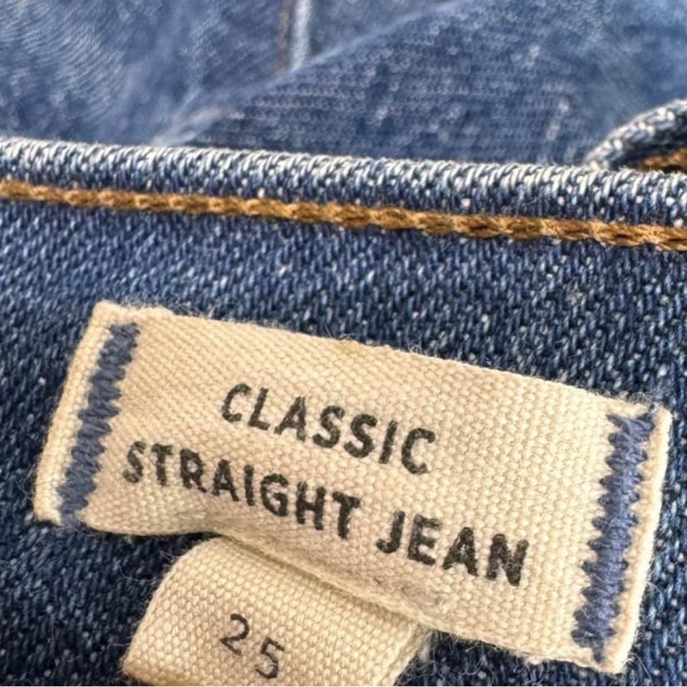 Madewell Classic Straight Jeans - Picture 3 of 4